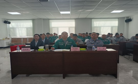 7.装配式总公司开工大会现。ùχ孟峦计柿浚副本.jpg